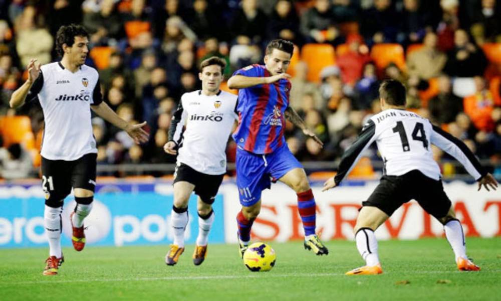 Soi kèo bóng đá Valencia vs Levante - VĐQG Tây Ban Nha ...