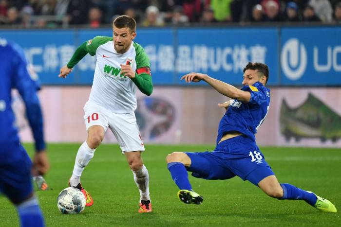 Soi kèo bóng đá Schalke 04 vs Augsburg – VĐQG Đức – 24/05/2020