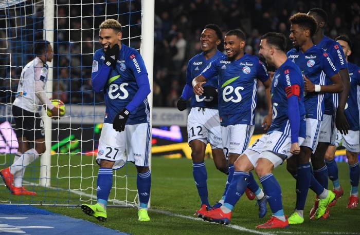 Soi kèo bóng đá Lorient vs Strasbourg – VĐQG Pháp – 23/08/2020