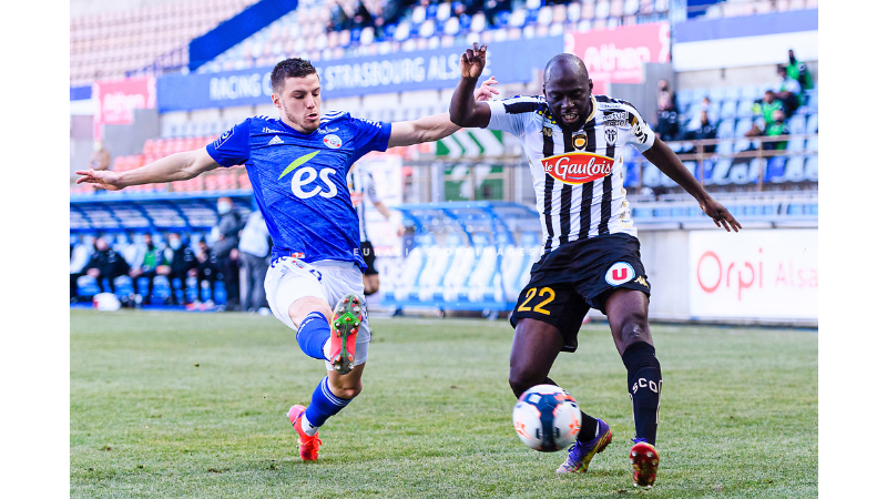 Strasbourg vs Angers