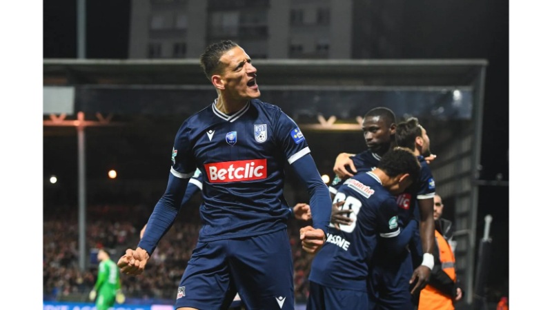 Dunkerque vs Man Utd